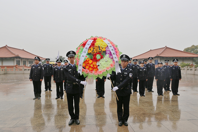 扫墓4.jpg