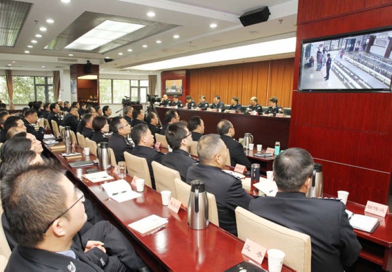 并讲话,省纪委省监委驻省司法厅纪检监察组组长邱友根到会指导并讲